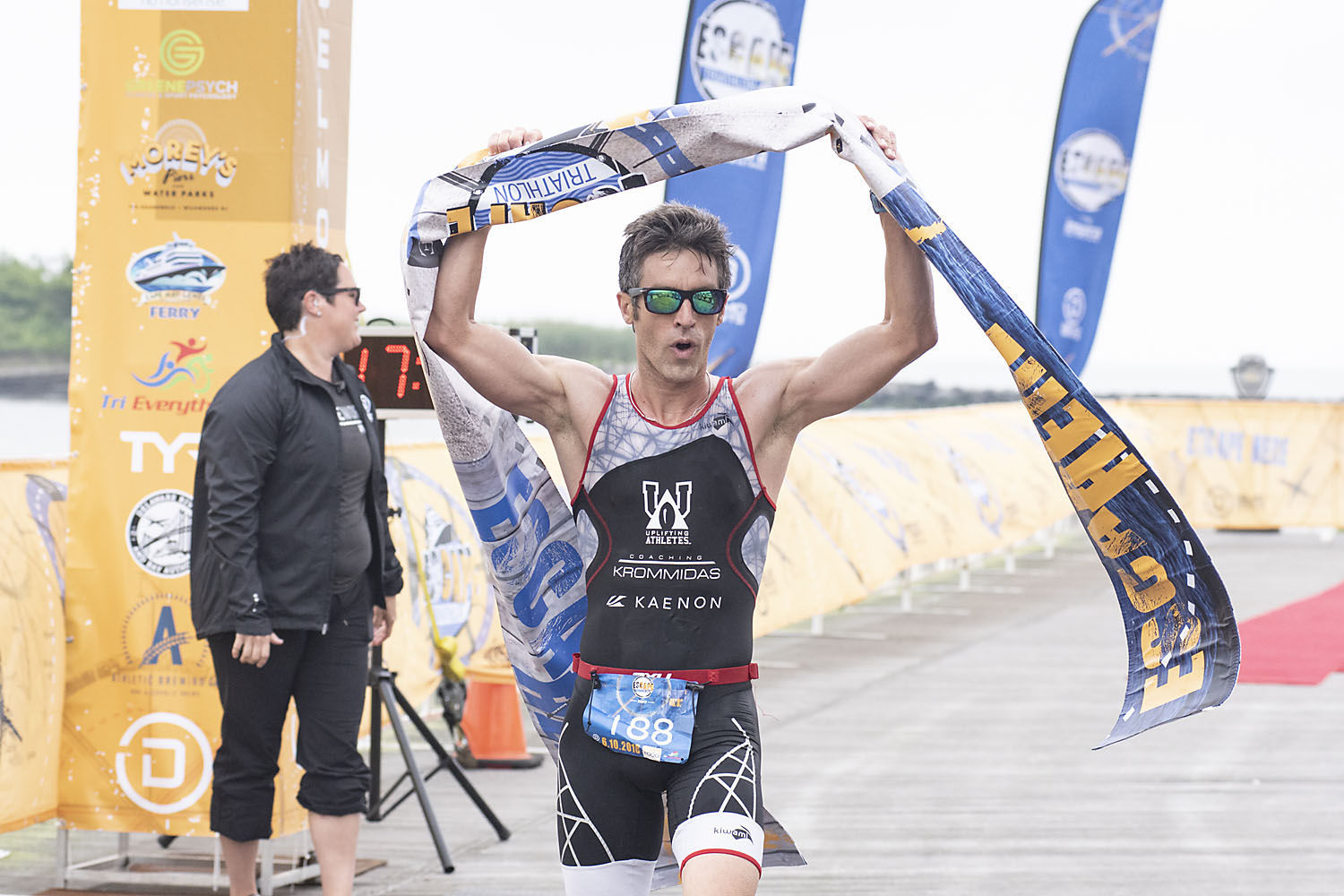 061118_nws_triathlon